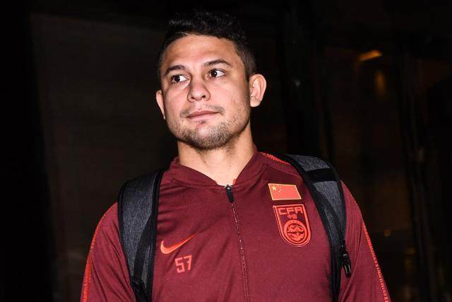 九游体育app-新国足海口竖旗24人参训 3名归化球员将重新现身